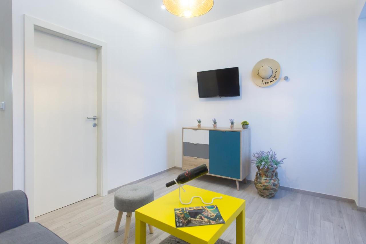 Beach Apartment Korina Sumpetar Exterior foto